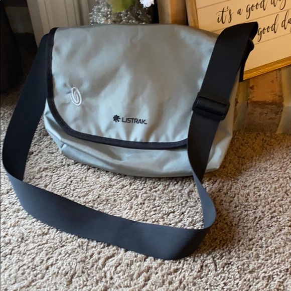 Timbuk2 Other - Timbuk2 gray XS crossbody messenger bag